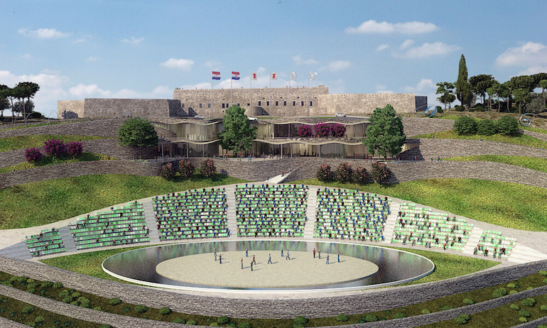  Amphitheatre